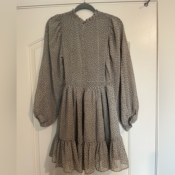 Heart dress - Picture 2 of 3